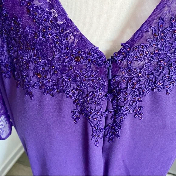 Mori Lee Madeline Gardner Gown Dress Sz 14 Purple Long Sleeve Sequins Lace Gala - Picture 10 of 16